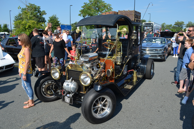 Illustration for article titled Hot Wheels Legends Tour: Charlotte - Photo Dump